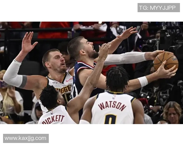 快船与掘金精彩对决全场回放重温比赛瞬间与精彩时刻